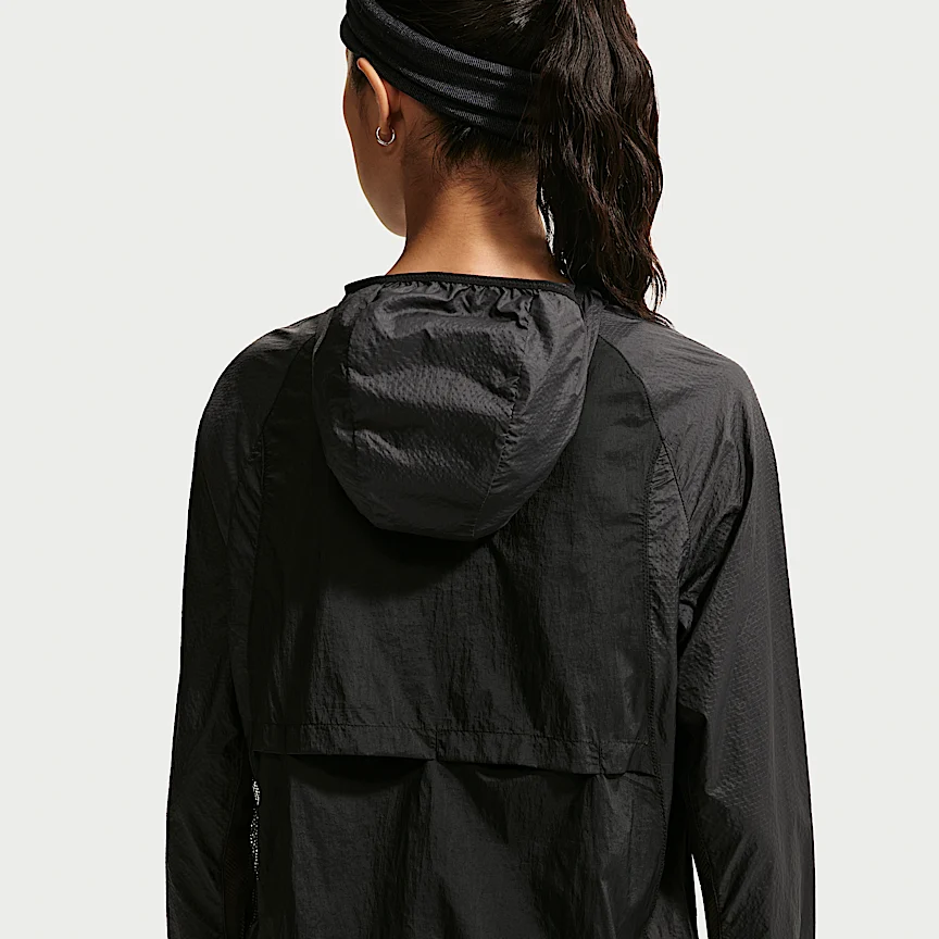 NIKE ACG エアリーズ — ウィメンズ UVプロテクション トレイルランニング ジャケット - Image 2