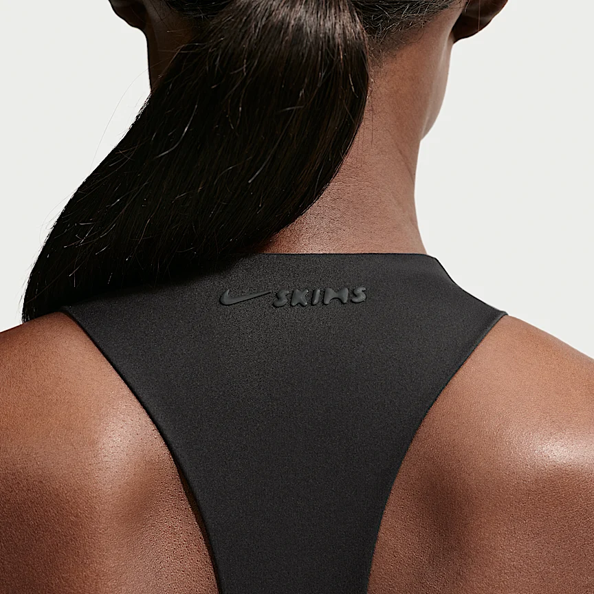 NIKE NikeSKIMS Matte — ウィメンズ モックネック レーサーバック タンクトップ - Image 6