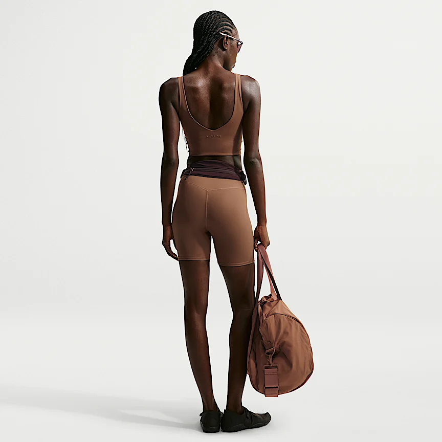 NIKE NikeSKIMS Matte — Women's V-Neck Long-Line Bra - Image 5