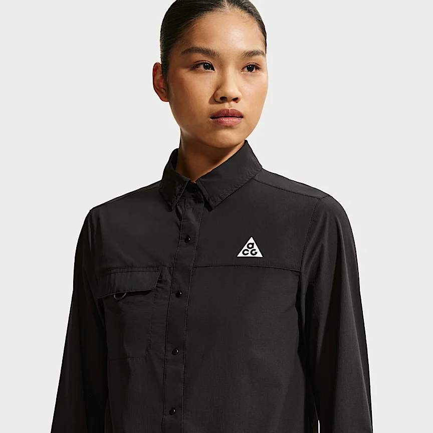 NIKE ACG エアリーズ — ウィメンズ ボタンアップ ロングスリーブ トレイルランニング トップス