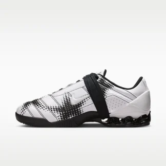 NIKE トータル 90 ショックス マジア — ウィメンズ シューズ