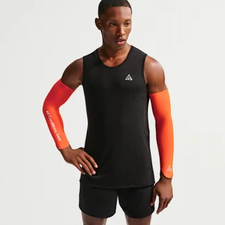 NIKE ACG — UV クーリング スリーブ (1ペア)