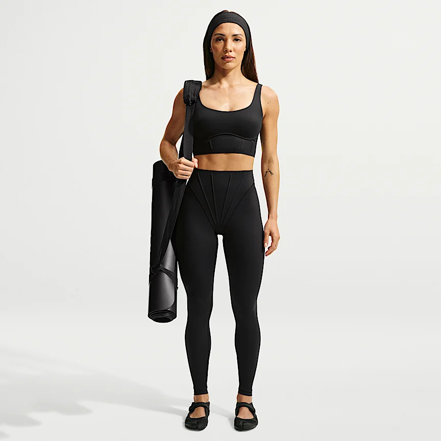 NIKE NikeSKIMS Matte — Women's High-Waisted Corset 26" Leggings