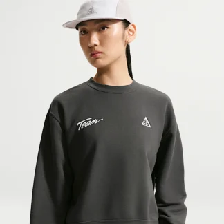 NIKE ACG タフ フリース — ウィメンズ Dri-FIT クルーネック スウェットシャツ