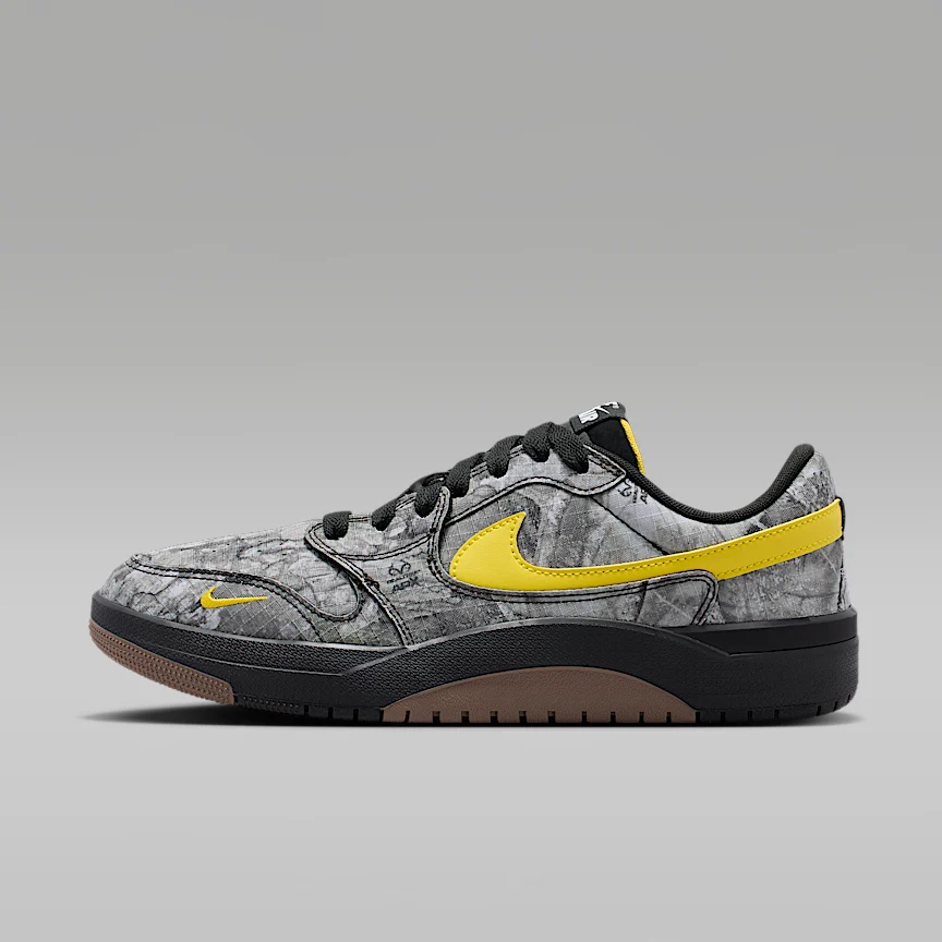 NIKE ジョーダン ストラーダ リアルツリー — メンズシューズ