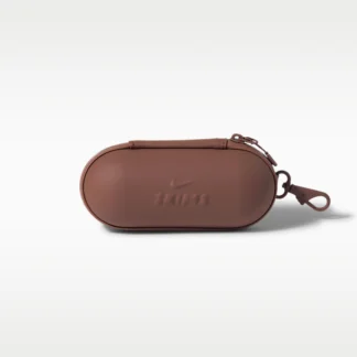 NIKE NikeSKIMS — ウィメンズ ハードシェル メガネケース