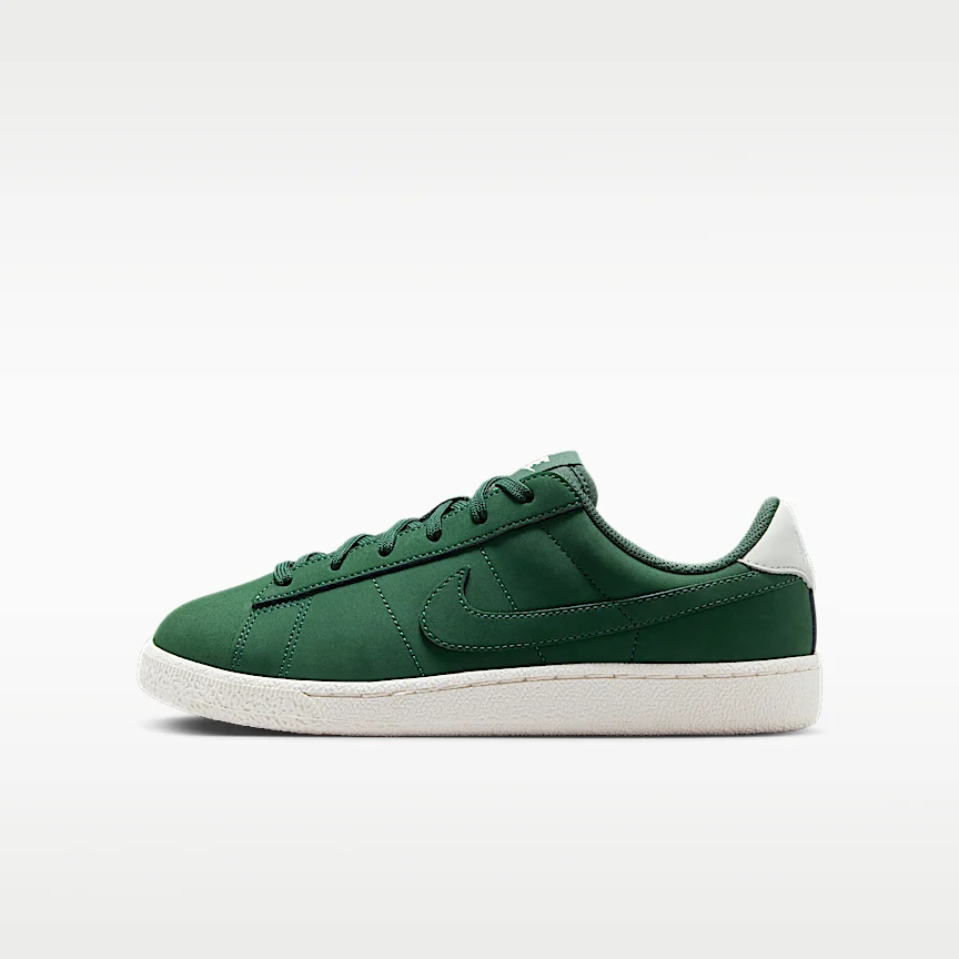 NIKE テニス クラシック — ジュニアシューズ