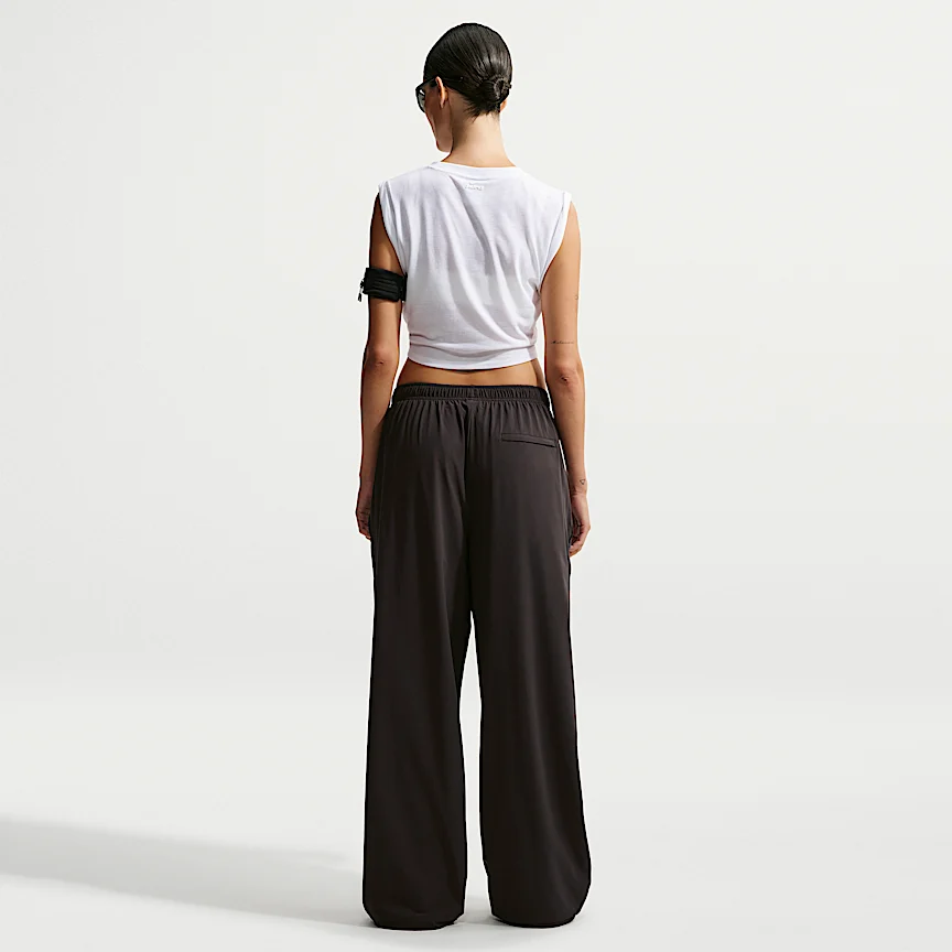 NIKE NikeSKIMS パフォーマンス コットンブレンド — ウィメンズ クロップド ツイスト タンクトップ - Image 5