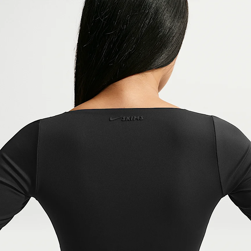 NIKE NikeSKIMS Matte — ウィメンズ ロングスリーブ ラップトップス - Image 2