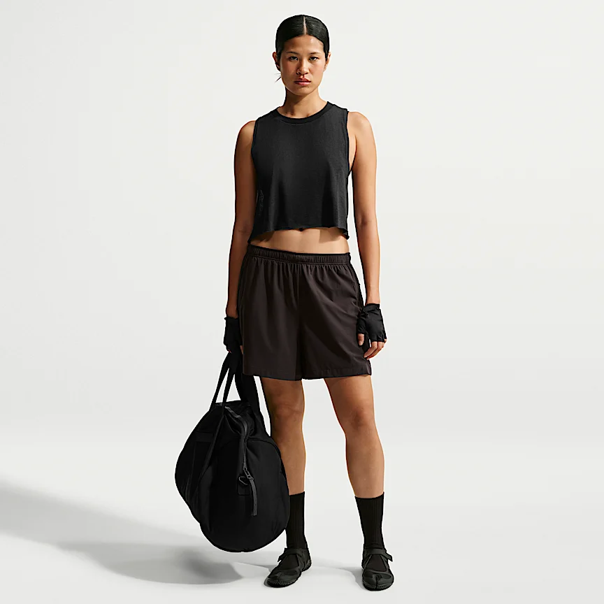 NIKE NikeSKIMS パフォーマンス コットンブレンド — ウィメンズ クロップド タンクトップ - Image 4