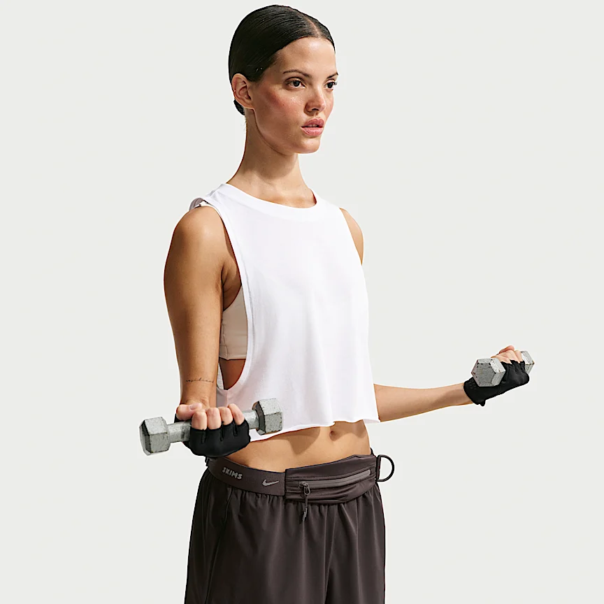 NIKE NikeSKIMS パフォーマンス コットンブレンド — ウィメンズ クロップド タンクトップ - Image 3