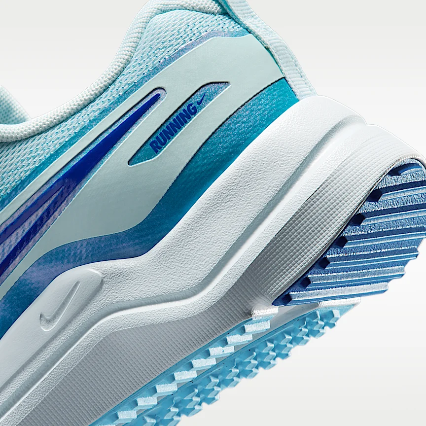 NIKE Cosmic Runner SE 3 — Big Kids' Running Shoes - Image 8