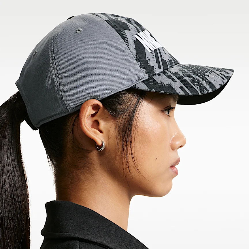 NIKE Club Premier — Unstructured Soccer Cap - Image 4