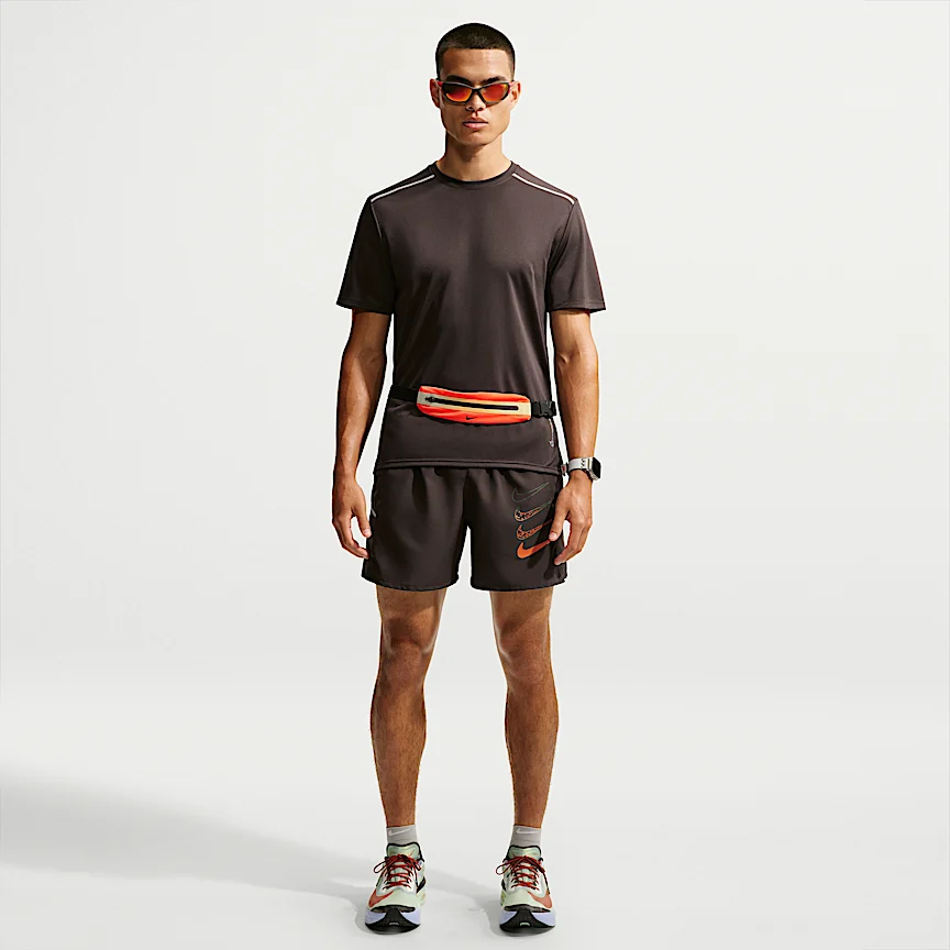 NIKE マイラー — メンズ Dri-FIT ショートスリーブ ランニングトップ - Image 4