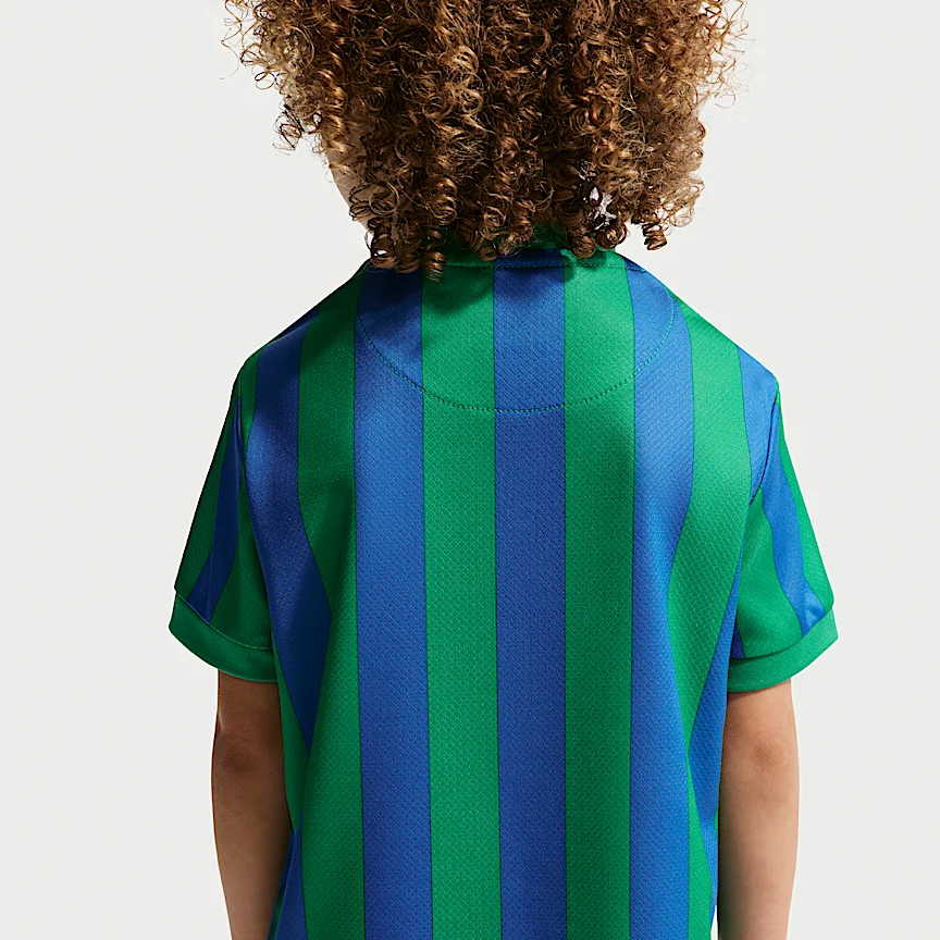 NIKE スポーツウェア ゴールモード — ベビー ツーピース ショートパンツ セットアップ - Image 3