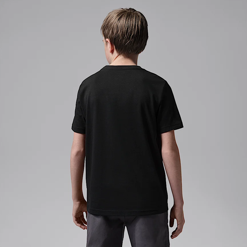 NIKE ジョーダン — ジュニア アーチド ワードマーク 東京 Tシャツ - Image 2