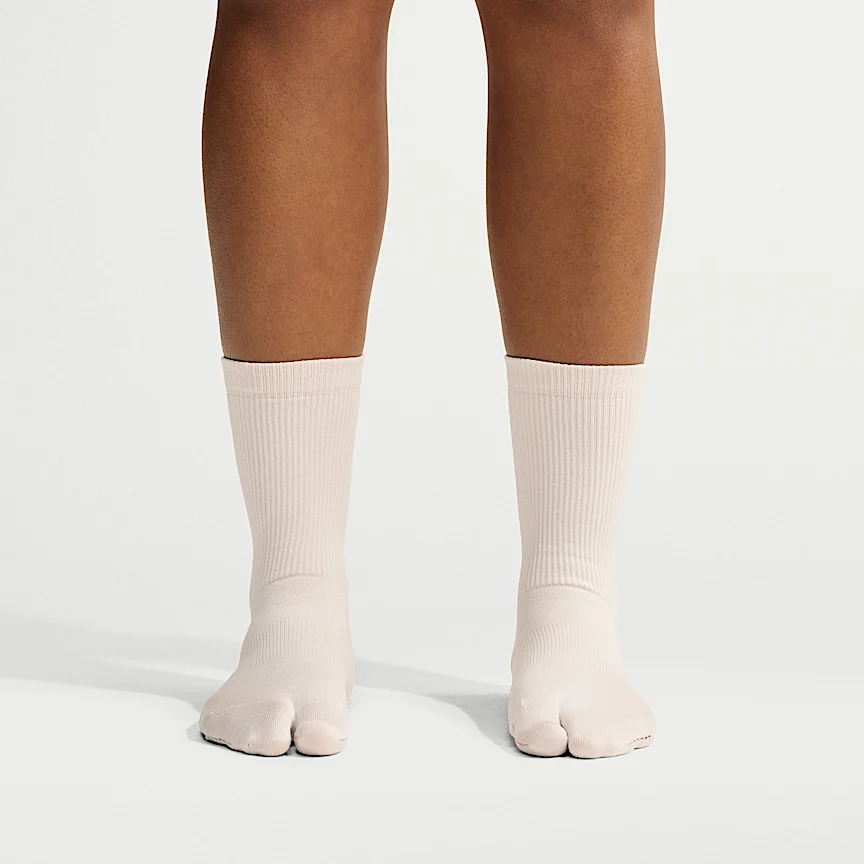 NIKE NikeSKIMS リフト — スプリットトゥ クルー ソックス (1足) - Image 2