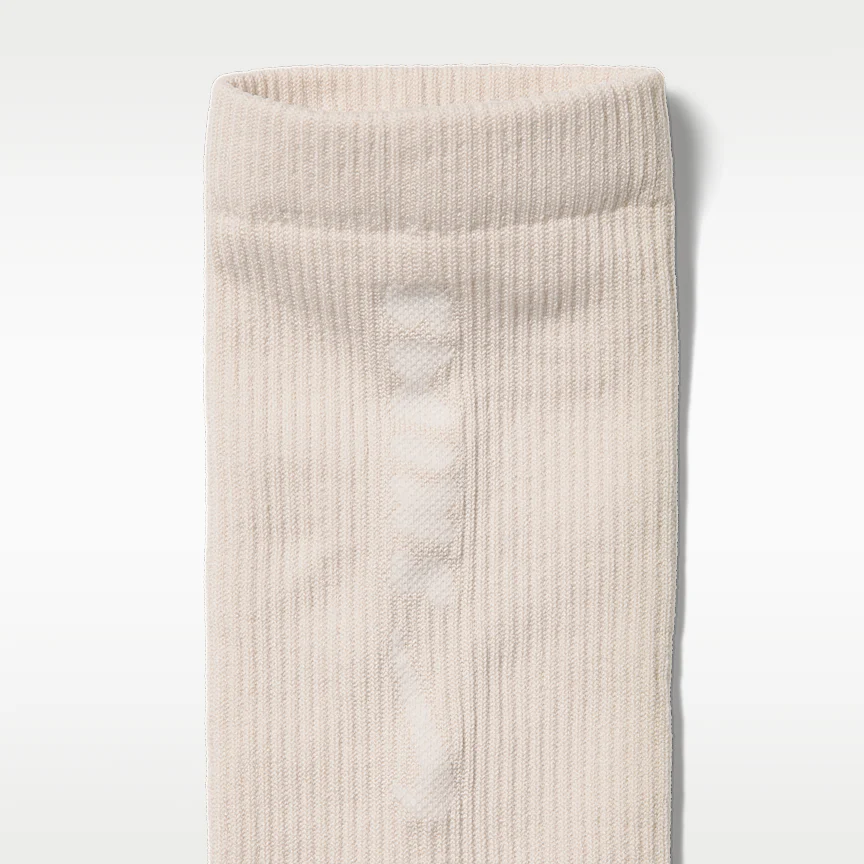 NIKE NikeSKIMS リフト — スプリットトゥ クルー ソックス (1足) - Image 6