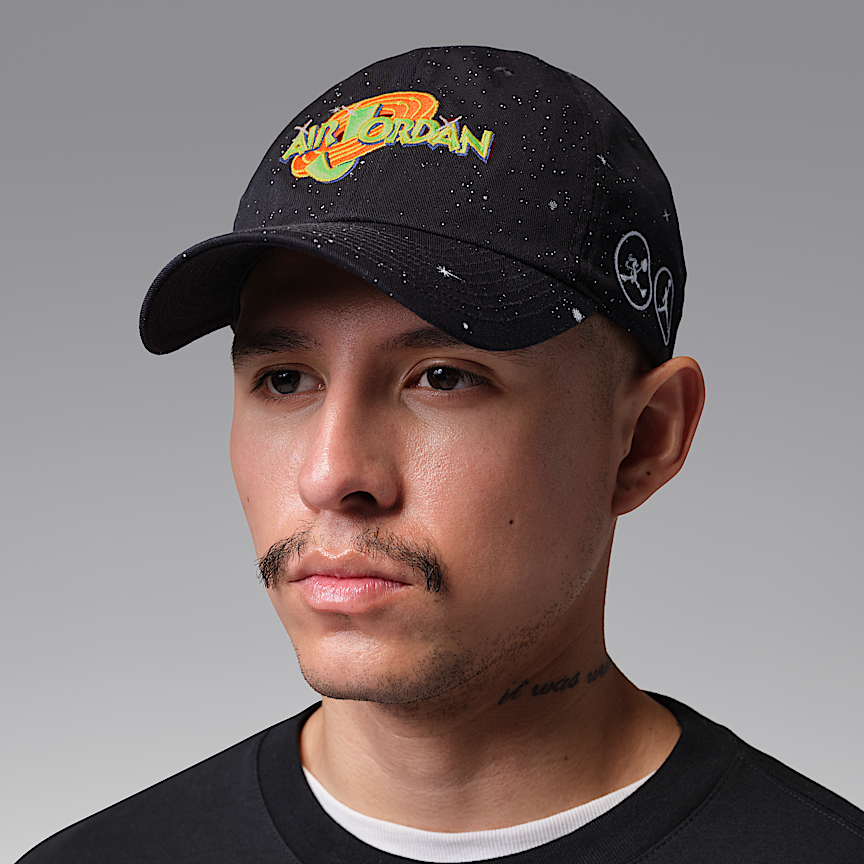 NIKE ジョーダン クラブ スペース ジャム — アジャスタブル キャップ