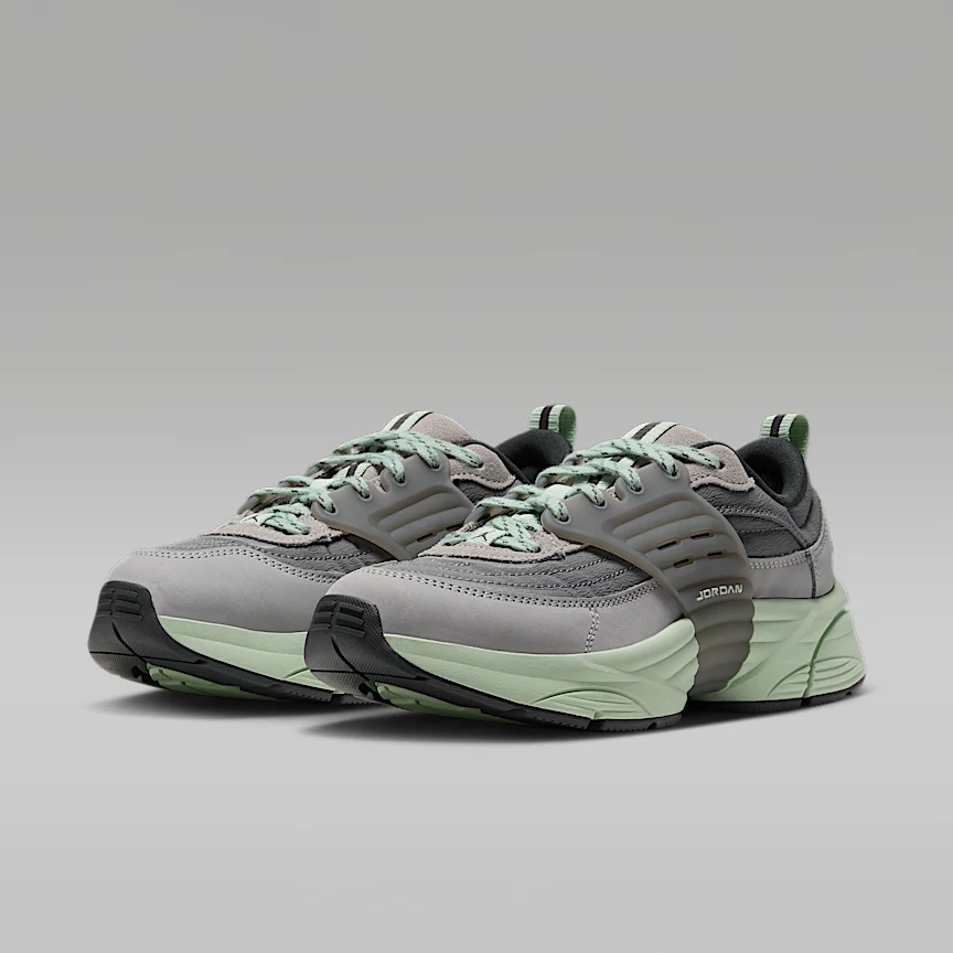 NIKE Jordan Trunner O/S SE — Women's Shoes - Image 5