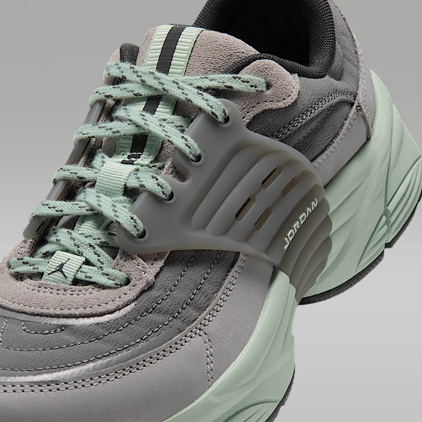 NIKE Jordan Trunner O/S SE — Women's Shoes - Image 7