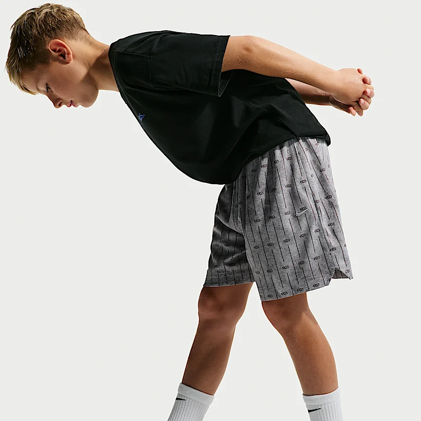 NIKE ケイトリン・クラーク — ジュニア Dri-FIT メッシュ バスケットボールショートパンツ - Image 4