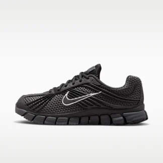 NIKE ズーム スカイロン 11 — メンズシューズ リフレクティブ (再帰反射) デザインのアクセント付き